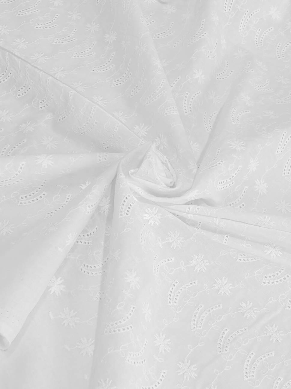 Хлопок с вышивкой арт.17500 белый (бренд Desigual)